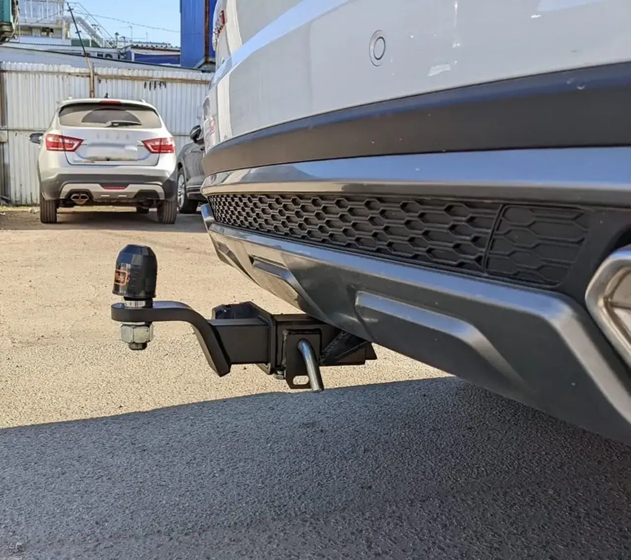 Фаркоп Acura MDX Кросовер (2006-2014) повноцінна запаска, вставка під квадрат 