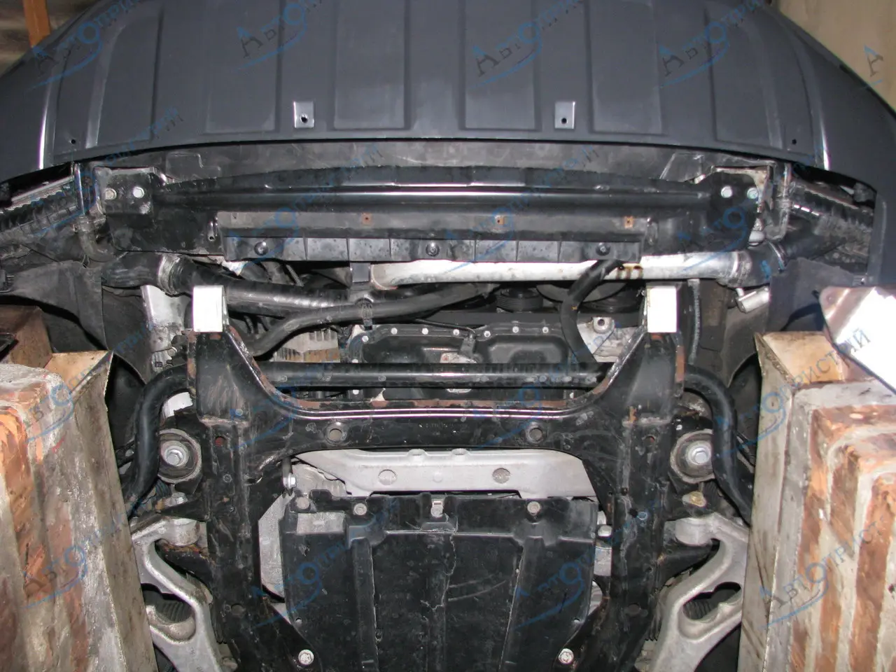 Захист двигуна та КПП Audi Q7 (2005--) АКПП 3.0 D